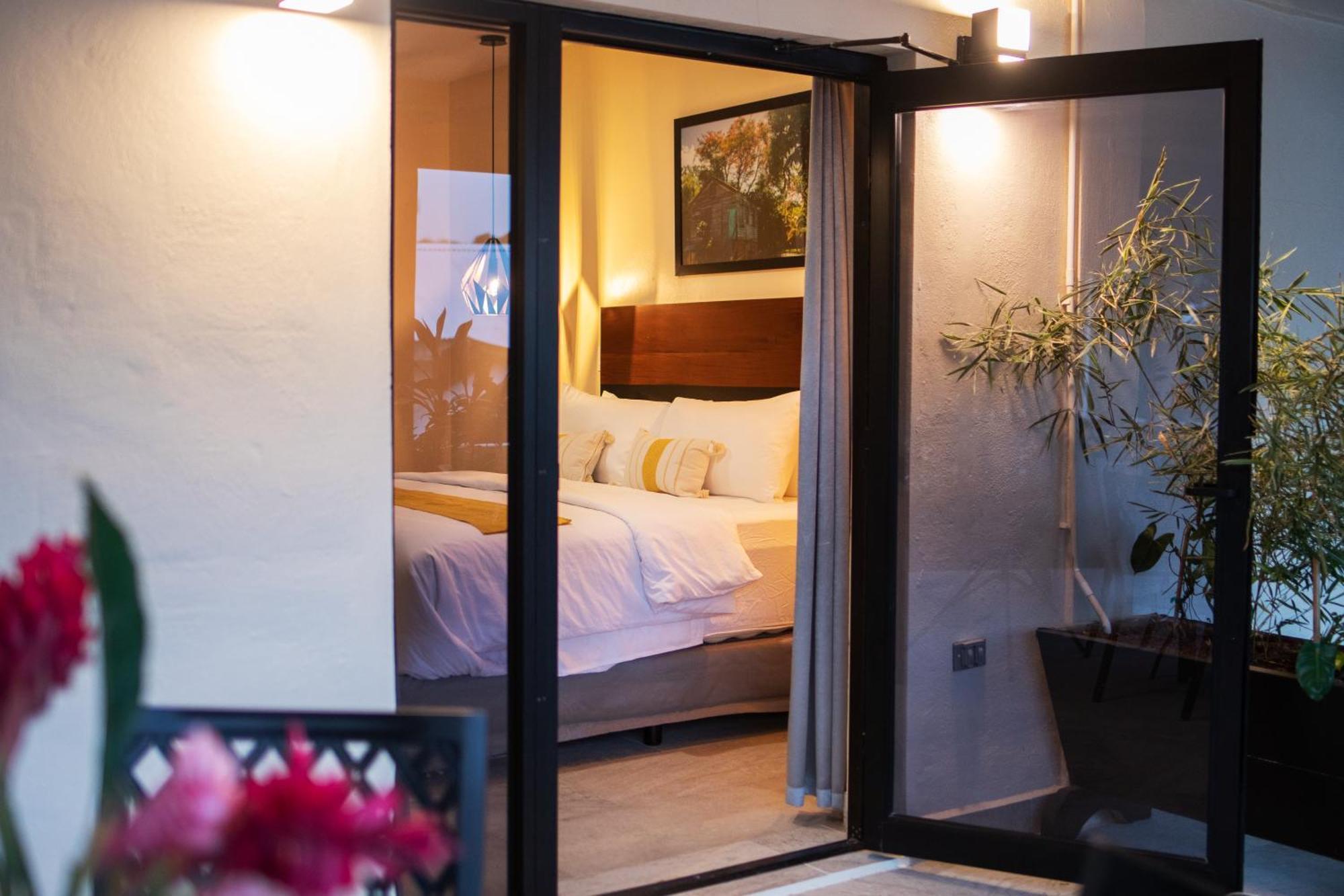The West House Boutique Hotel San Ignacio Luaran gambar