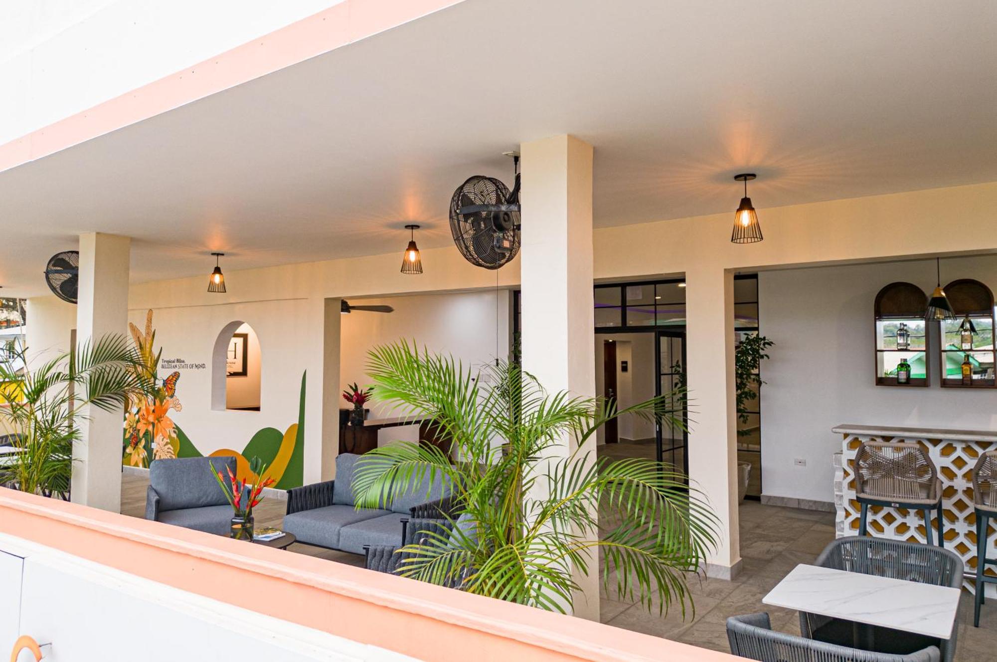 The West House Boutique Hotel San Ignacio Luaran gambar